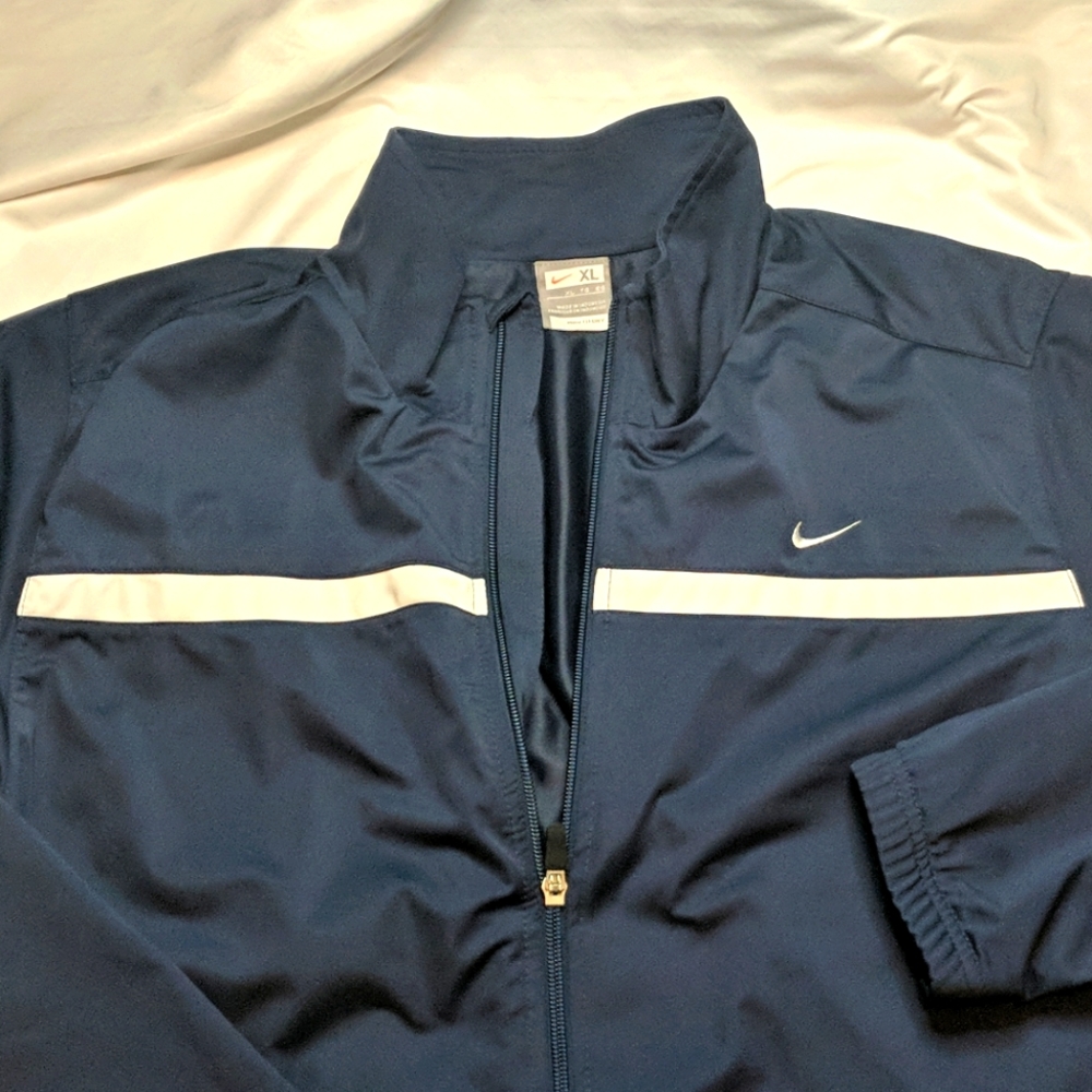 Nike Jacket Men's XL Blue Full Zip Long Sleeve Activewear Outdoors Dry Fit Men